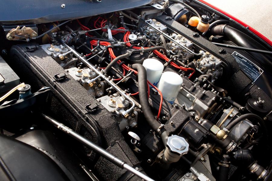  Ferrari 365 GTC/4 1972 года  (фото 39 из 55)